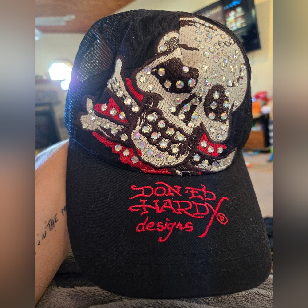Ed hardy skull hat